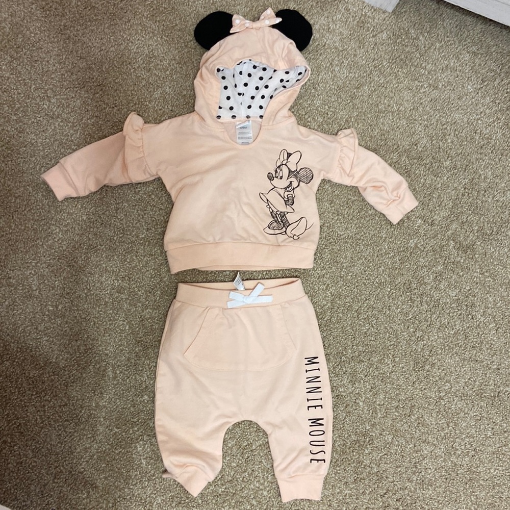 Baby Two piece Minnie Mouse outfit